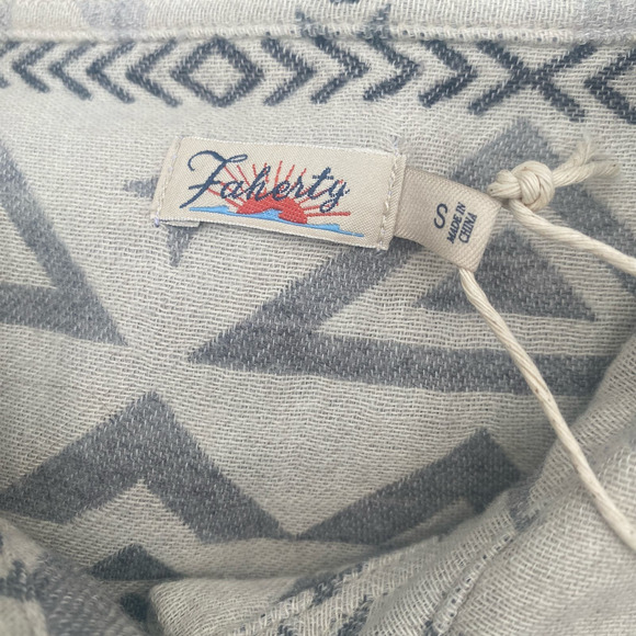 NWT FAHERTY X Doug Good Feather Organic Cotton Overshirt In Ivory North Star(S) - Picture 6 of 13